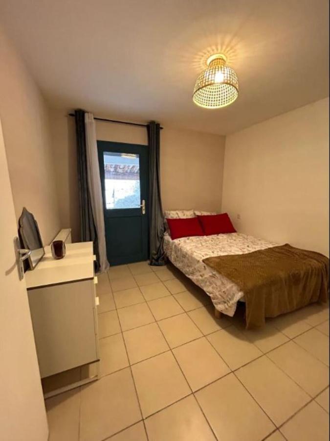 Charmant Appartement 2 Ch Nyons-Centre Ville Екстериор снимка