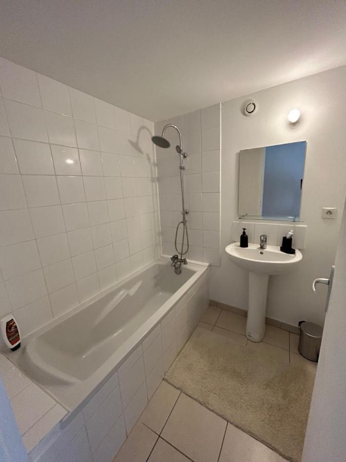 Charmant Appartement 2 Ch Nyons-Centre Ville Екстериор снимка